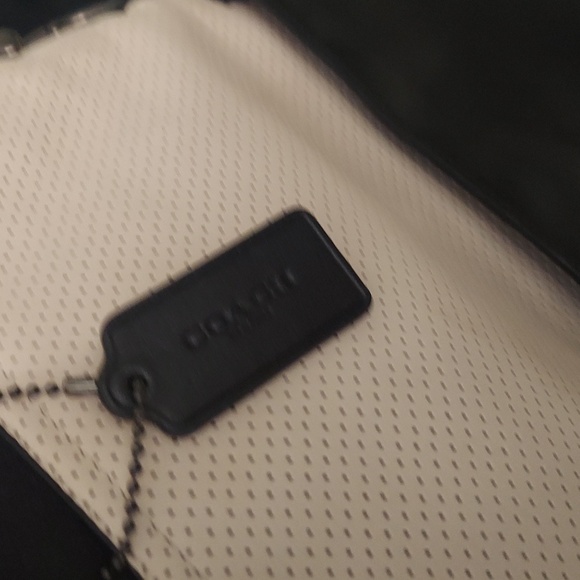 Coach Travel/Carry-on Large Purse/ Large Crossbody - cream and Black - Picture 2 of 10